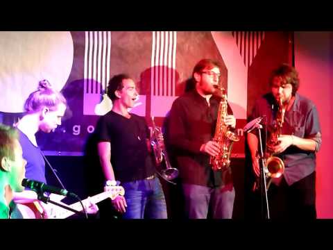 Golly@Sol Kulturbar Mülheim - Wir sind reich/Hausparty/Nur einmal