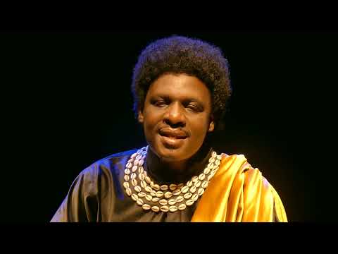 IZUBA RIRARENZE by Niyigaba Vincent performed by RWANGABO VINCENT