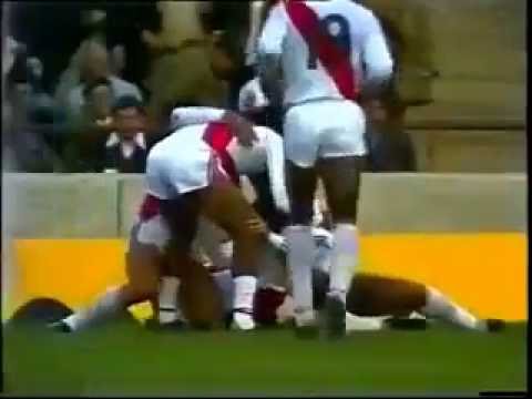 gol de cueto a Escocia 03 06 1978