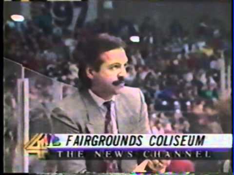 Columbus Chill Huntsville Blasts stops for lunch 1-21-94