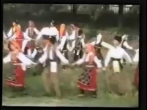 Фолклорниот ансамбл Китка - Истибања.Folkloren Ansambl Kitka-Istibanja