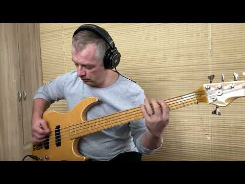 Neuser Crusade 5 Bass - A short demo