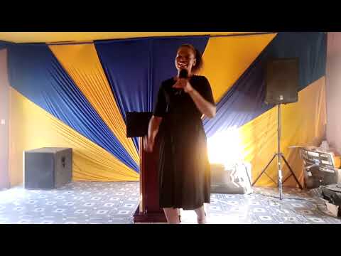 KENDI KAMUNDY awashangaza waumini alivyo cheza kiturkana