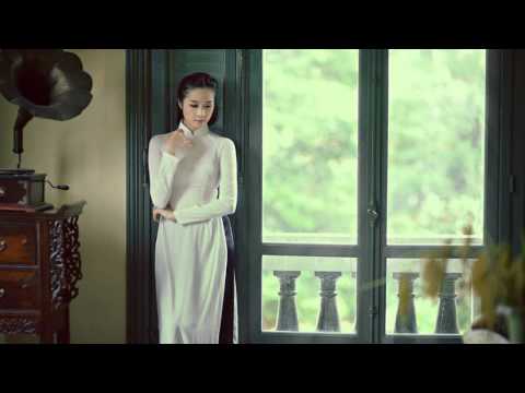 Thể hiện bởi Mạnh Quỳnh