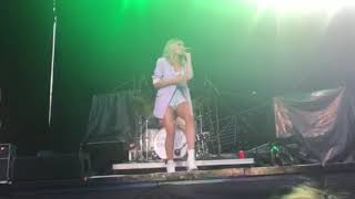 Messy/ Danielle Bradbery/ Iowa State Fair