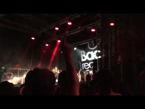 Yaniss Odua feat Keny Arkana - Écoutez nous live in Reggae Sun Ska