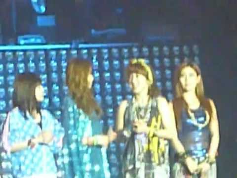 120208 Music Bank in Paris - T-ara - Introductions & Lovey-Dovey