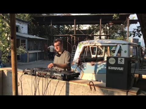 Brave 20ft w/ Noizar @ Container Stage of Brave! Factory Festival