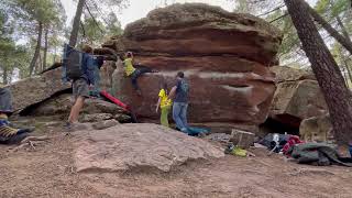 Video thumbnail of Trave de techos, 7b. Albarracín