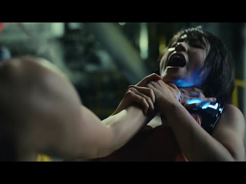 Usagi VS Queen of Spades Parkour Fight Scene | Alice in Borderland Season 2