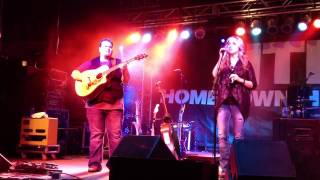 Sunny Sweeney - &quot;Carolina on the Line&quot; - 25 May 2013