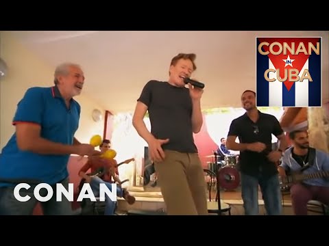 コナンがキューバのサルサバンドに参加 - CONAN on TBS (Conan Joins A Cuban Salsa Band - CONAN on TBS)