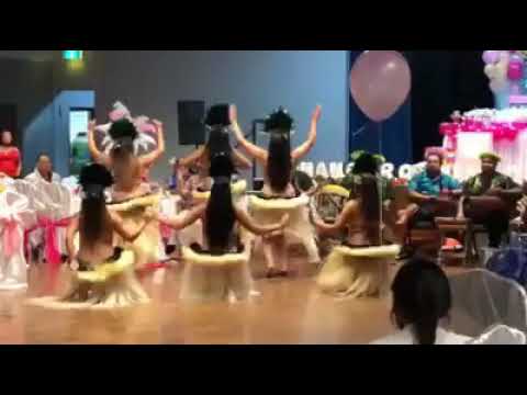 Cook Islands dance group - Inangaro Paradise