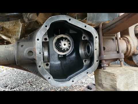 How to: Dana 60 Front Axle Seal Replacement - Reassembly (Project Frankenstroke Part 12)