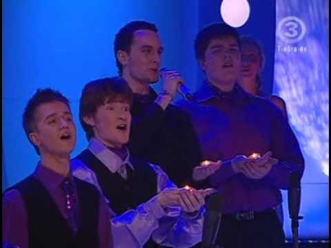 Kamēr svecītes deg