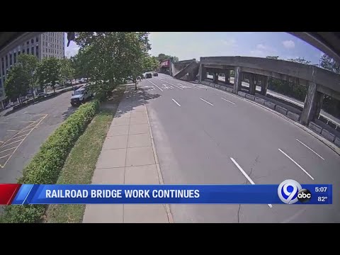 SU Structural Engineer weighs in on railroad bridge collapse