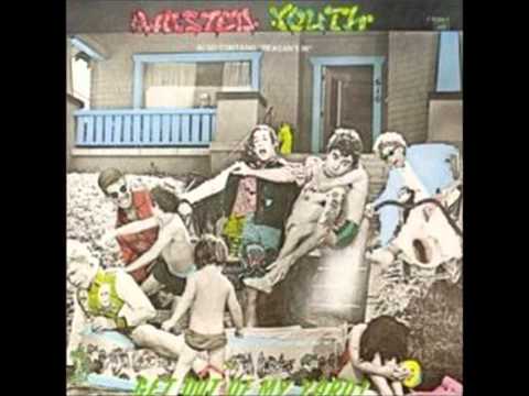 LA's Wasted Youth - Young and Bored