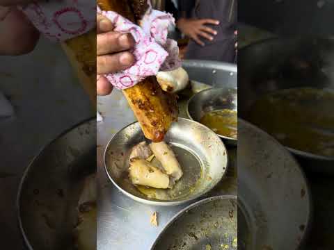 Kok Famous Qari Saib Siri Paye | Giant Size Bone Marrow | Namak Mandi Peshawar #shorts
