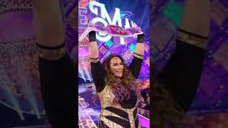 Nia Jax - A Força Irresistível