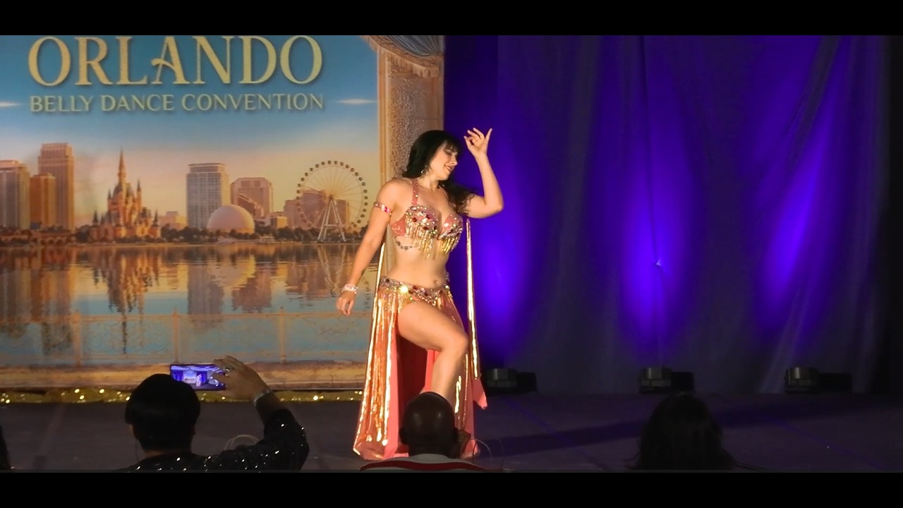 Promotional video thumbnail 5 for Leilah Moon Bellydance