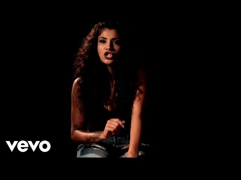 Deztini Farinas - Hatin’ A$$ B!+©# - Clean - Performance Video (2016)