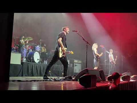 Wolf Alice - Moaning Lisa Smile - Fillmore Minneapolis - 10-7-22