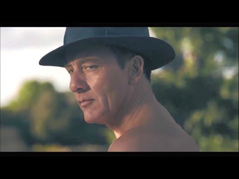 “I Kinda Drowned In Bogart” - How Clive Owen Got Into Character For “Monsieur Spade”