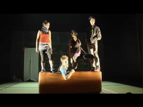 S'embrasent : bande-annonce 