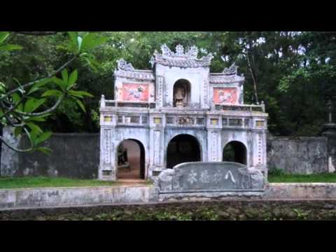 Thể hiện bởi Hà Thanh