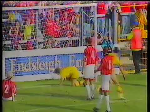 Bournemouth 0-2 Burnley | 14th October 1995