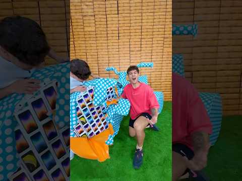 Si Adivinas El Regalo, Te Lo Quedas !! 🎁