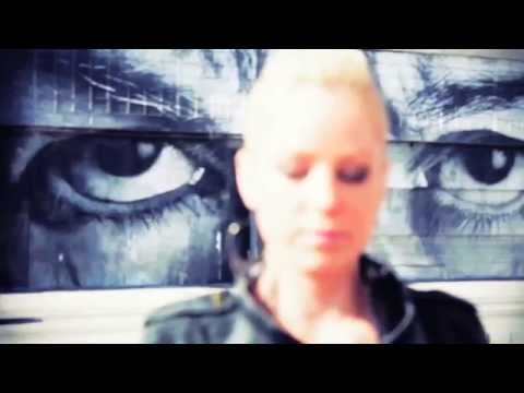 Erphun - Fool's Clock feat. Cari Golden (Official Video)