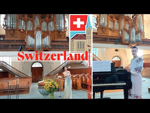 Opernsängerin im Kanton Zürich (Olga Rossi). Konzerte in Kirche und Theater. Schweizer Sängerin