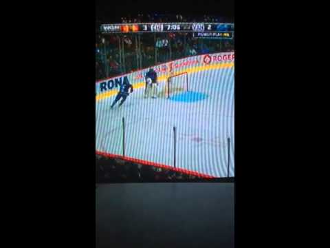 Chicago Blackhawks vs Vancouver Canucks 1/29/2014 part 2