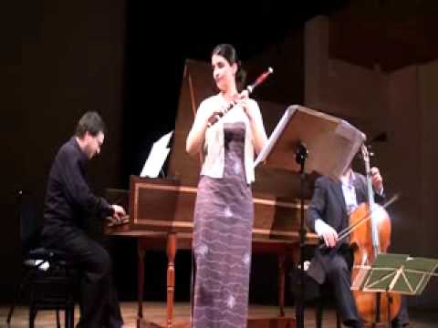 LIVIA LANFRANCHI  (traverso) plays the BWV 1034 sonata (Bach)