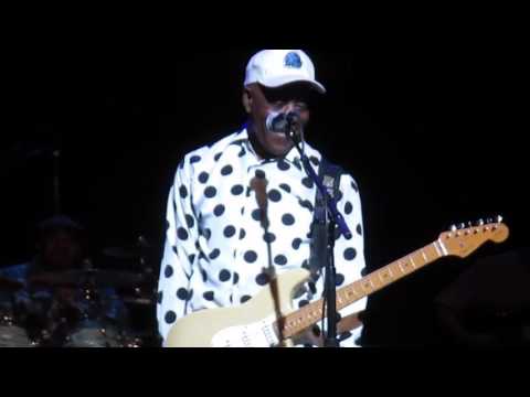 Buddy Guy does a little tribute to BB King – à Rams Head Live