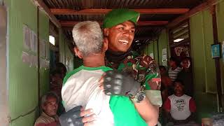 Download lagu BANGGA, HARU dan BAHAGIA, tentara Efan M. O, diijinkan bertemu orang tua, sth ikuti pendidikan TNI mp3 Download lagu BANGGA, HARU dan BAHAGIA, tentara Efan M. O, diijinkan bertemu orang tua, sth ikuti pendidikan TNI mp3