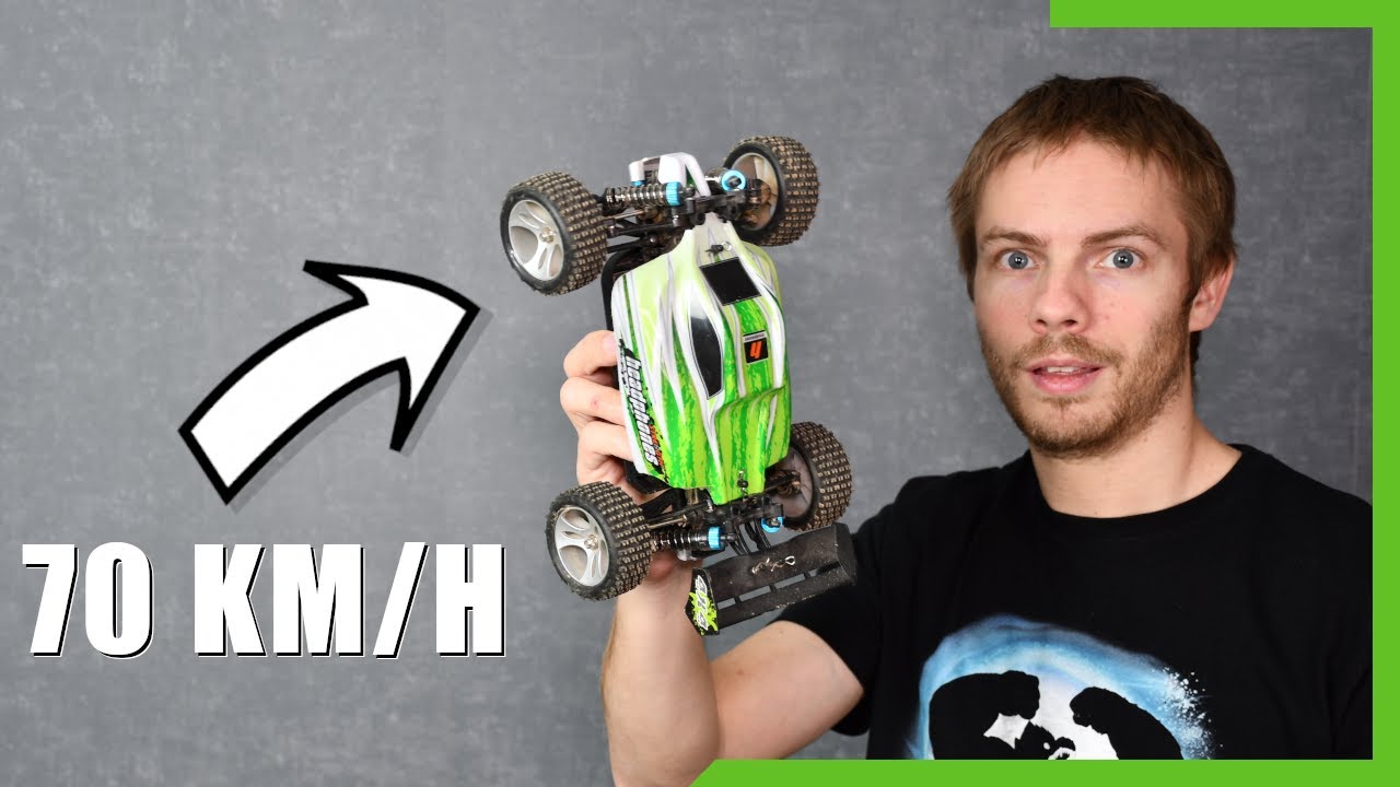 Cette voiture monte à 70 km/h !