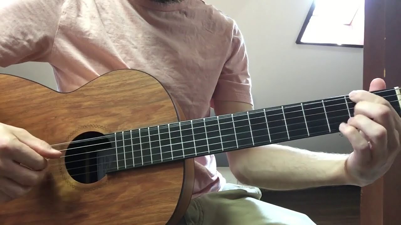 Roberto Barlocci playing a Shallow fingerstyle chord-melody arrangement on guitar