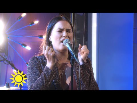 Lyssna på Molly Hammars nya låt Drive - Nyhetsmorgon (TV4)