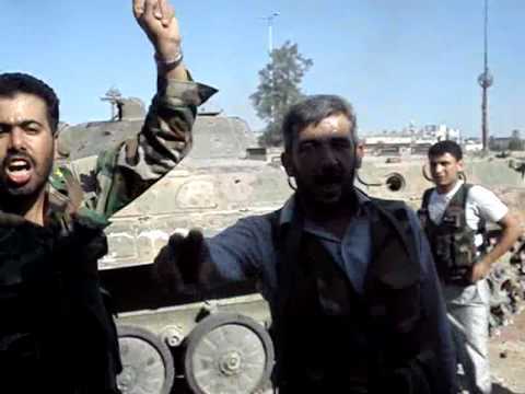 النقيب وليد المحمد الناطق باسم المكتب العسكري في تلبيسة يعلن سقوط جميع حواجز المدينة بيد الجيش الحر