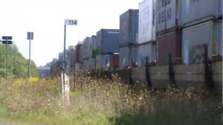 preview picture of video 'CN 5601 West - 149 at Prescott Ontario'