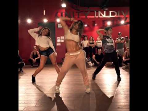 Jade Chynoweth  | Lil Bit | NEW VIDEO