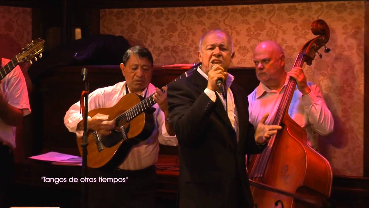 Tango: Otros tiempos, Cantor: Roberto Vacca