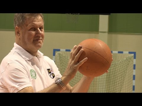 Legenda trenerem świdnickich koszykarzy