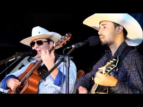 Peão Carreiro e Silvano - Porta do Mundo