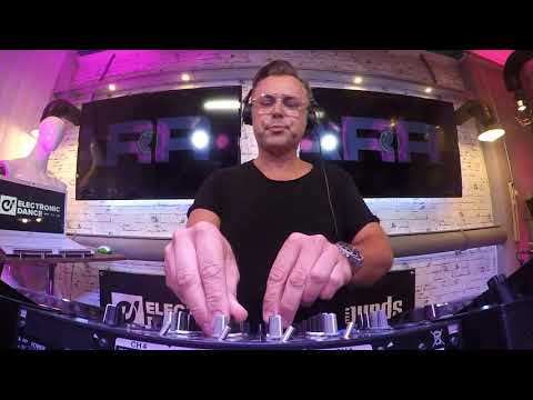 Finest Housemusic - DJ Set from SUGARSTARR (Syke 'N' Sugarstarr) - 60 min. Live Studioset