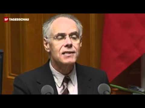 Bundesrat Leuenberger: Kopfschütteln