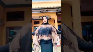 Download lagu jilboobs *40 #pemersatubangsa #fypシ #jilbabpemersatubangsa #jilbobshot #shorts mp3