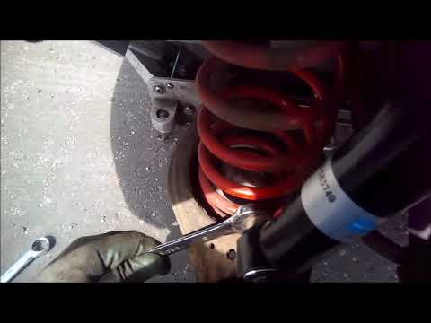 VW Golf MK6 - REAR SHOCK ABSORBER REPLACEMENT Bilstein B4